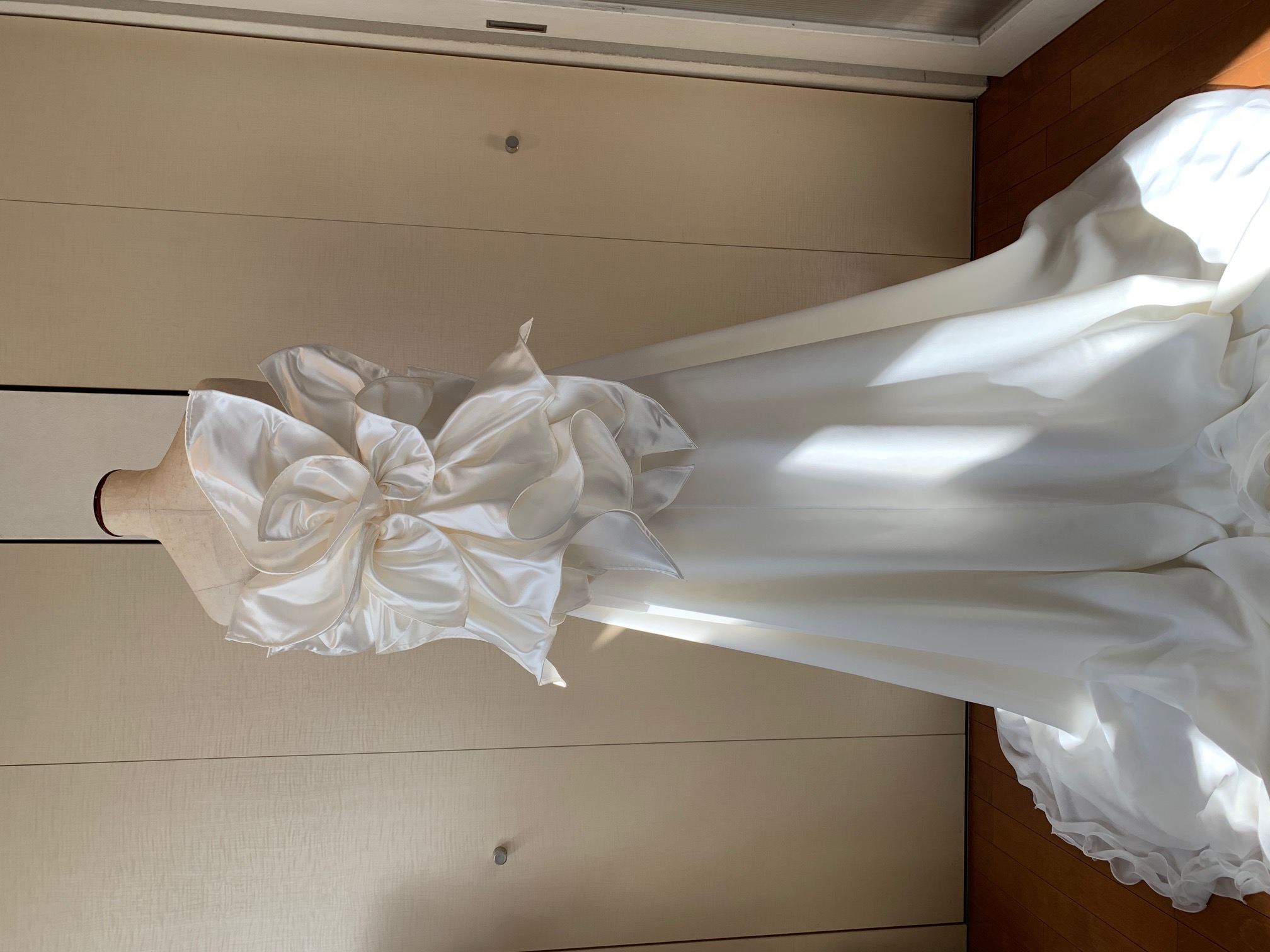 バックリボンのみのオーダー｜東京でオーダーメイドのウェディングドレス製作【Le lien】